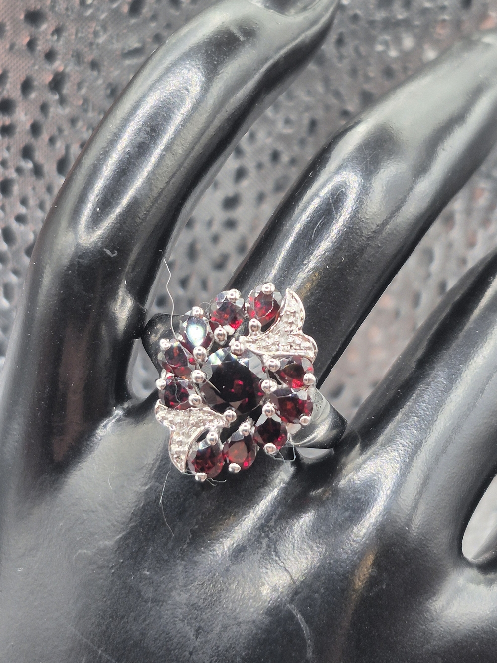 Sterling Silver Garnet Floral Cluster Ring Rich Red Stones